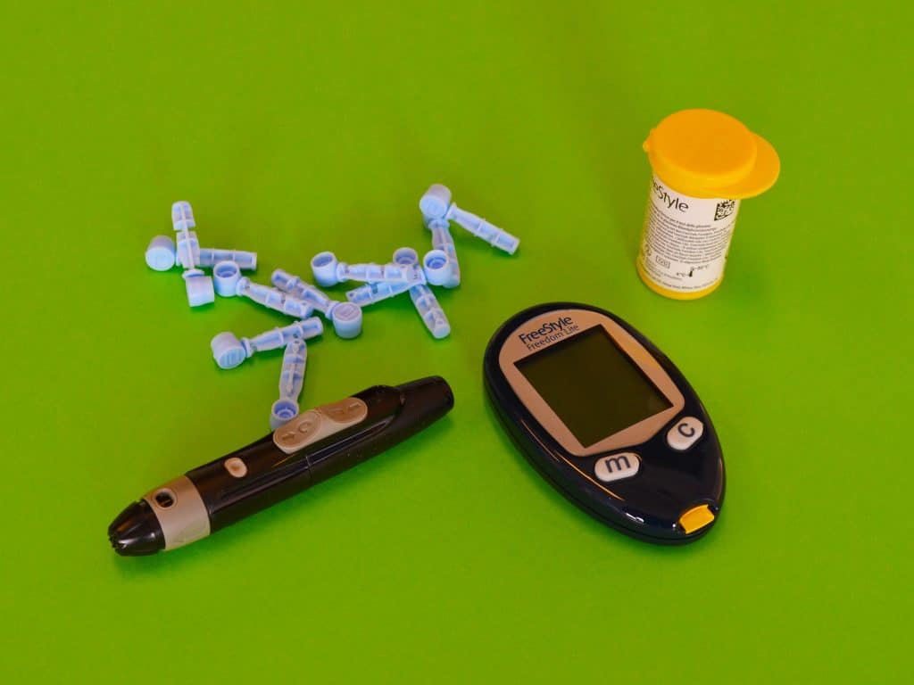 how to Use a Glucometer for Blood Sugar Monitoring